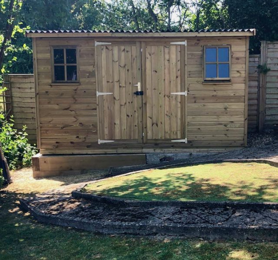 Reverse Berkshire Pent Shed