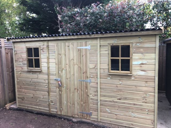 Reverse Berkshire Pent Shed