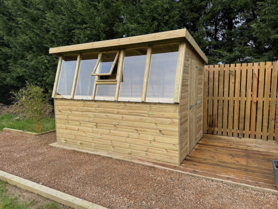 Windsor Garden Potting Shed