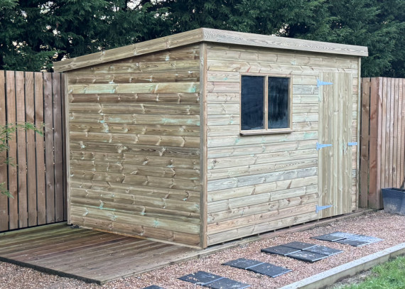 Essex Pent Shed